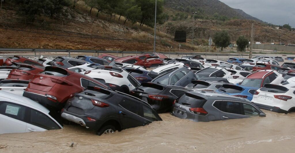 coche inundado dana valencia